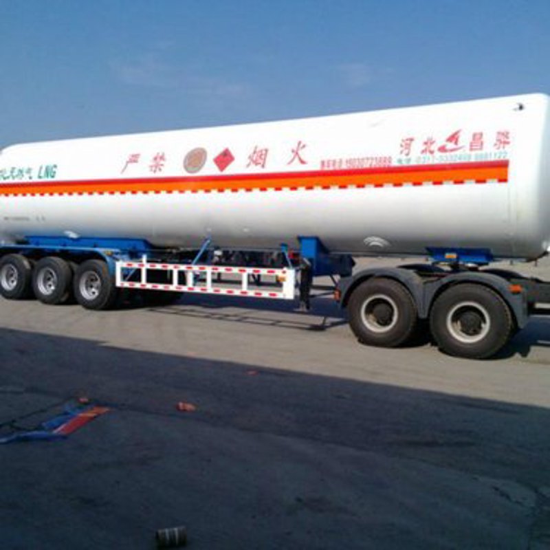 危险品拖车